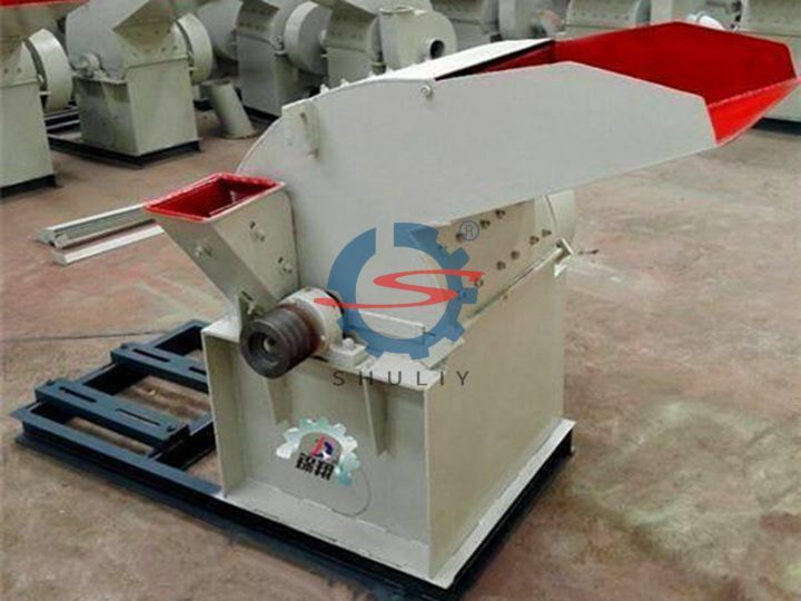 Double-feed-port-hammer-mill